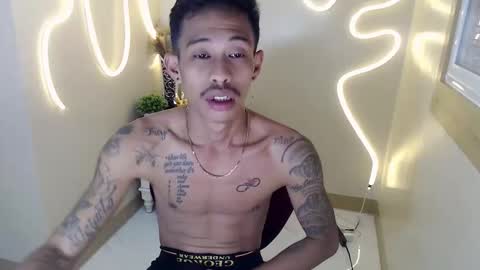 marlmoreno10 online show from January 10, 2026, 10:36 pm