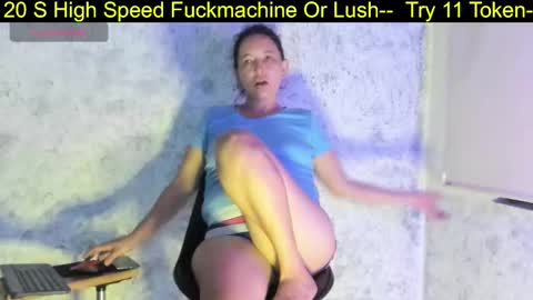 marly online show from September 22, 2025, 1:40 am