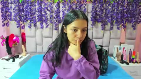 Marly Anal  online show from January 2, 2025, 12:46 pm
