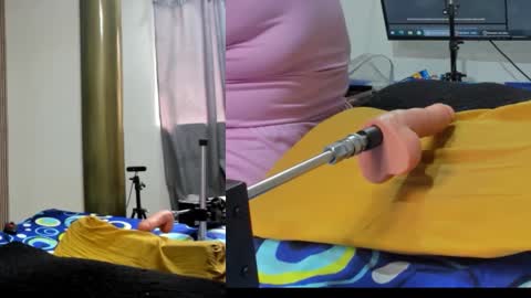 marlyn_black online show from December 19, 2025, 6:59 pm