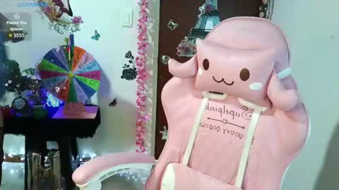 maron  online show from July 18, 2026, 12:42 pm