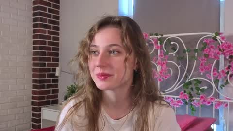 Andriella online show from April 10, 2026, 9:25 am