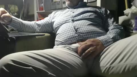 Snapshot of marrieddad19751975 chatting on January 23, 2025, 2:44 am only fans marrieddad19751975 online show from January 23, 2025, 2:44 am