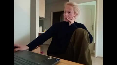 MaryGoRound online show from July 20, 2026, 7:44 am