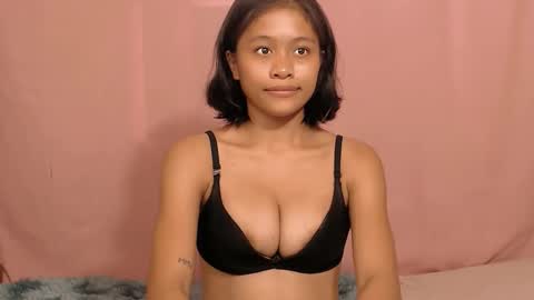 Snapshot of marrymebabexx_ chatting on September 23, 2025, 1:30 am marrymebabexx_ online show from September 23, 2025, 1:30 am