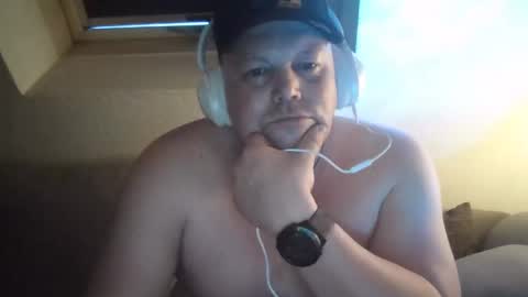 mars0481 online show from March 3, 2026, 7:25 am