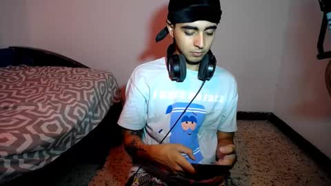 Mars online show from March 8, 2025, 8:57 pm