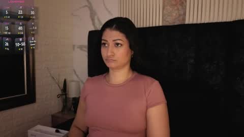 marscarlett online show from May 6, 2026, 10:09 am
