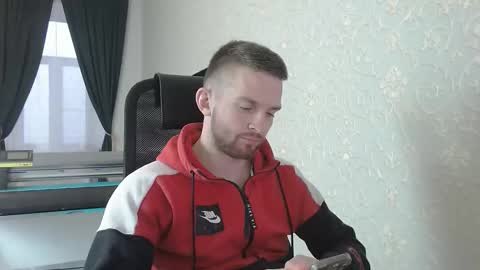 Snapshot of marselle_looker chatting on November 23, 2025, 11:54 am Marselle online show from November 23, 2025, 11:54 am