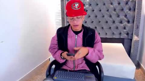 MARSHALL online show from March 17, 2026, 1:47 pm