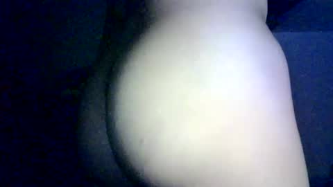 marshmalow_boy online show from July 28, 2026, 7:04 am