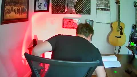 Snapshot of martcb1313 chatting on October 21, 2025, 3:35 pm martcb1313 online show from October 21, 2025, 3:35 pm