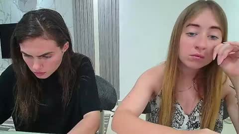 Snapshot of marthabarens chatting on May 6, 2026, 5:29 pm marthabarens online show from May 6, 2026, 5:29 pm