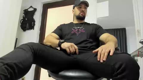 Snapshot of martiinsoul chatting on March 17, 2026, 7:33 am Martiinsoul online show from March 17, 2026, 7:33 am