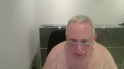 Snapshot of martin_1947 chatting on June 29, 2026, 8:53 pm martin_1947 online show from June 29, 2026, 8:53 pm