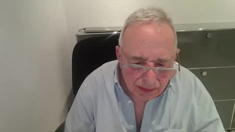 Snapshot of martin_1947 chatting on July 21, 2026, 9:06 pm martin_1947 online show from July 21, 2026, 9:06 pm