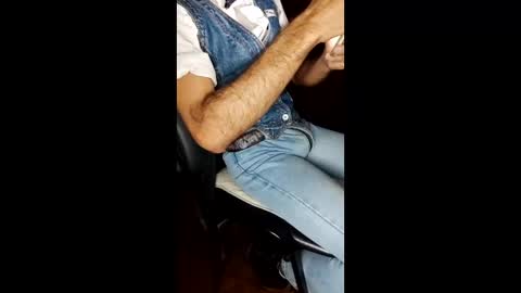 Snapshot of martin_cba chatting on April 19, 2026, 8:57 am Martincba online show from April 19, 2026, 8:57 am