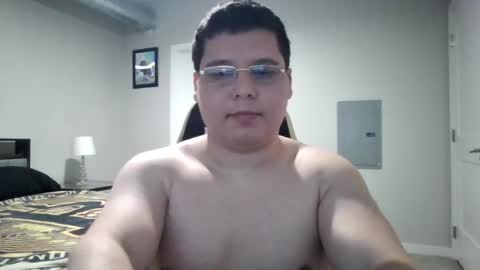 martin_militaryboy online show from May 20, 2026, 2:18 am