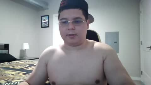 martin_militaryboy online show from May 21, 2026, 8:38 pm