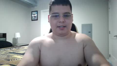 martin_militaryboy online show from May 26, 2026, 11:23 pm