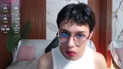 martin_tay online show from July 9, 2026, 7:07 pm