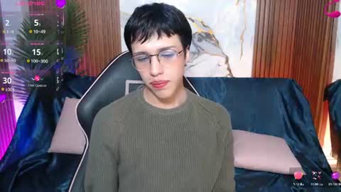 martin_tay online show from July 24, 2026, 7:01 pm