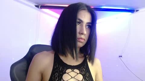 100 explicit here. follow  online show from May 12, 2026, 9:56 pm