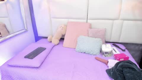 Snapshot of martina_armos chatting on May 27, 2026, 12:13 pm Martina online show from May 27, 2026, 12:13 pm