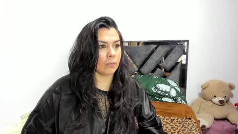   MARTINA   online show from April 2, 2026, 9:40 am