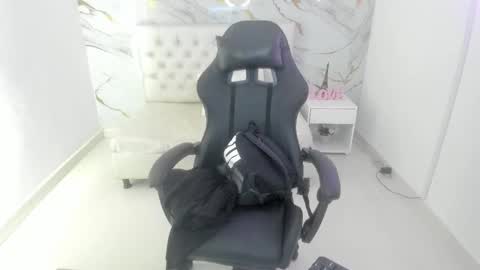 Snapshot of martina_gomezgomez chatting on February 27, 2026, 11:54 am online show from February 27, 2026, 11:54 am