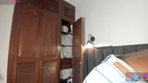 Laura online show from February 22, 2026, 7:23 pm