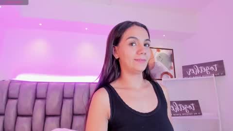 Martina online show from March 4, 2025, 7:01 pm