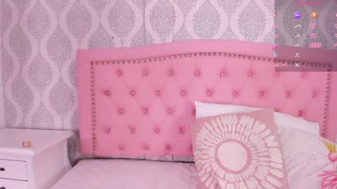 Martina online show from February 6, 2025, 2:48 pm