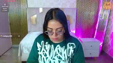 Hey im martina online show from June 13, 2026, 3:26 am