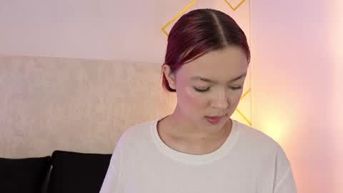 Snapshot of martinaa_garcia chatting on May 6, 2026, 8:25 pm Martina online show from May 6, 2026, 8:25 pm