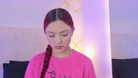 Snapshot of martinaa_garcia chatting on May 19, 2026, 8:15 pm Martina online show from May 19, 2026, 8:15 pm