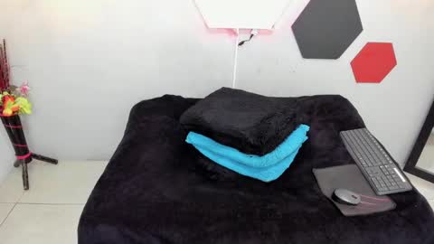 Martina online show from February 26, 2025, 8:15 am