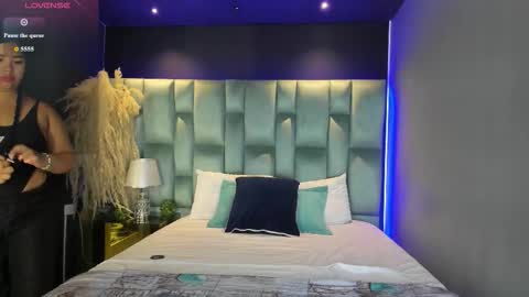 Snapshot of martinagarcia__ chatting on September 10, 2025, 11:32 am Martina Garcia online show from September 10, 2025, 11:32 am