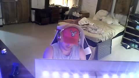 martingillesg online show from April 1, 2026, 2:45 am