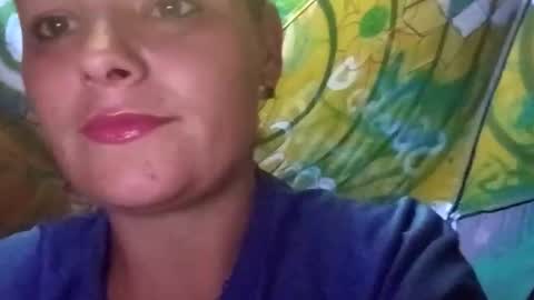 Snapshot of martinhopetaylor chatting on June 9, 2026, 8:15 am martinhopetaylor online show from June 9, 2026, 8:15 am