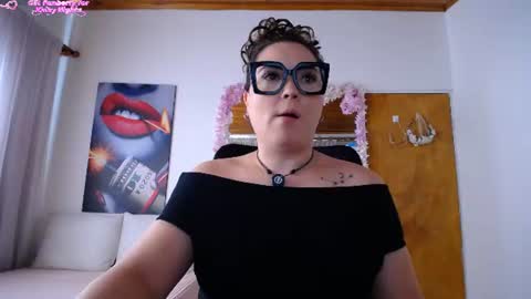 Antonella Martini online show from June 15, 2026, 7:38 pm