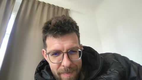 Snapshot of martinmagic467657 chatting on March 27, 2026, 7:36 am martinmagic467657 online show from March 27, 2026, 7:36 am