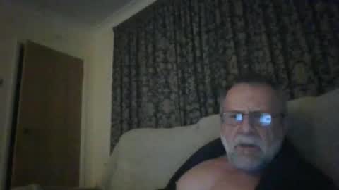 martinrgbxxxx online show from February 13, 2026, 10:50 pm