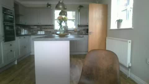 Snapshot of martinrgbxxxx chatting on June 29, 2026, 10:15 am martinrgbxxxx online show from June 29, 2026, 10:15 am