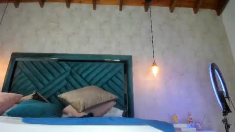 Martina online show from July 27, 2026, 7:21 pm