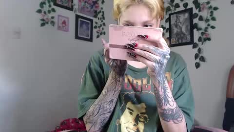                      100   online show from January 8, 2025, 8:07 pm