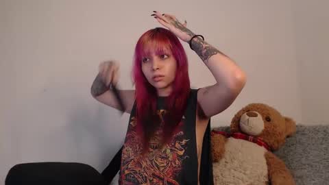                      100   online show from October 8, 2025, 8:23 am