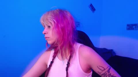                      100   online show from November 19, 2025, 7:30 am