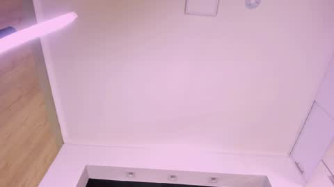 Snapshot of mary_kisss chatting on January 11, 2025, 2:09 am online show from January 11, 2025, 2:09 am