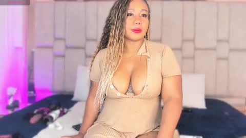 Snapshot of mary_kisss chatting on October 8, 2025, 8:50 pm online show from October 8, 2025, 8:50 pm